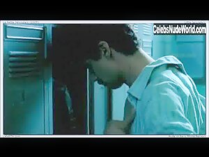 Fanny Valette Kissing , boobs in La petite Jerusalem (2005) 1