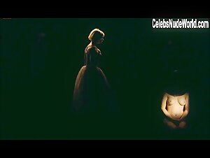 Fabienne Babe in Les rencontres d'apres minuit (2013) 1