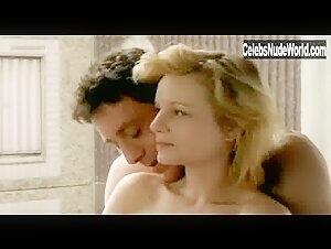 Fabienne Babe in Les passagers (1999) 5