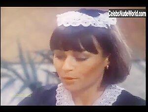 Harlee McBride Vintage , Bathtub in Young Lady Chatterley (1977) 10