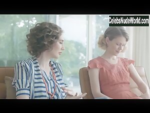 Hanna Alstrom in Glass Room (2019) 3