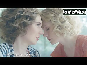 Hanna Alstrom in Glass Room (2019) 5