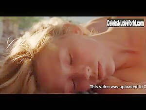 Haley Bennett in Arcadia Lost (2010) 14