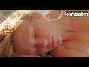 Haley Bennett in Arcadia Lost (2010) 15