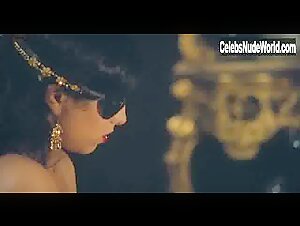 Hafsia Herzi in L'Apollonide (Souvenirs de la maison close) (2011) 14