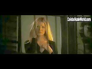 Gwyneth Paltrow in Two Lovers (2008) 13