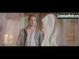 Gwyneth Paltrow in Shakespeare in Love (1998) 1