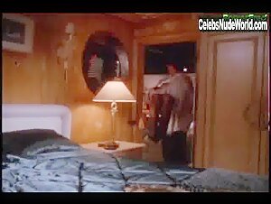 Gwen Somers in Playboy Real Couples: Sex in Dangerous Places (1995) 8