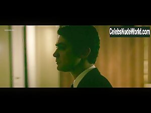 Greta Scarano in La verita sta in cielo (2016) 10