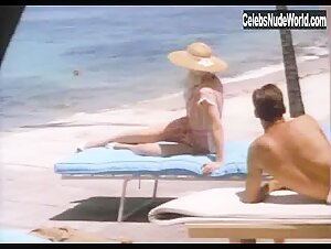 Greta Scacchi Outdoor , Kissing in White Mischief (1987) 11