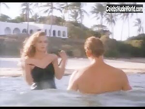 Greta Scacchi Outdoor , Kissing in White Mischief (1987) 3