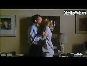 Greta Scacchi in Presumed Innocent (1990) 11