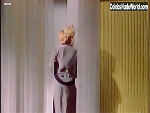 Goldie Hawn in There's a Girl in My Soup (1970) 10