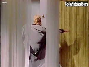 Goldie Hawn in There's a Girl in My Soup (1970) 9