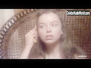 Glory Annen Vintage, Bathtub in Felicity (1978) 17