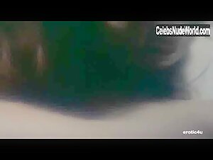 Glory Annen Couple , Hot scene in Felicity (1978) 10