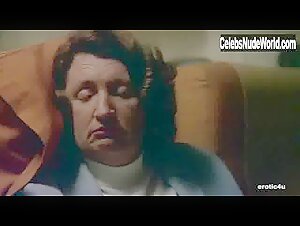 Glory Annen Vintage , Tits scene in Felicity (1978) 2