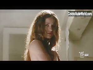 Giulia Gorietti in I segreti di Borgo Larici (series) (2014) 13
