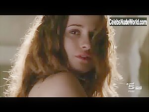 Giulia Gorietti in I segreti di Borgo Larici (series) (2014) 17