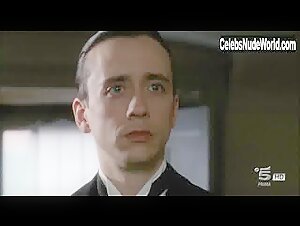Giulia Gorietti in I segreti di Borgo Larici (series) (2014) 19