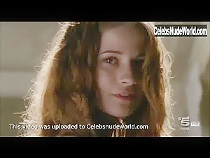 Giulia Gorietti in I segreti di Borgo Larici (series) (2014) 20