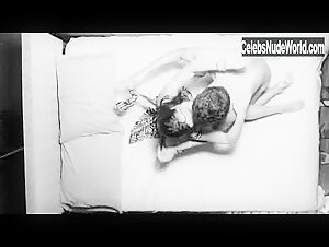 Giovanna Zacarias in Rabioso sol, rabioso cielo (2009) 4