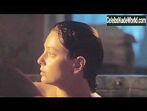 Giovanna Mezzogiorno in Love in the Time of Cholera (2007) 12