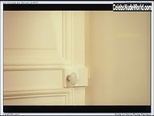 Geraldine Chaplin Explicit , Bathtub in Le voyage en douce (1980) 13