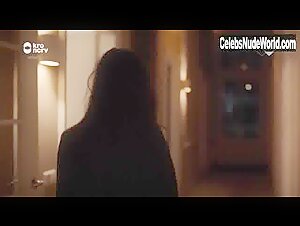 Gaite Jansen in Ik Weet Wie Je Bent (series) (2018) 6