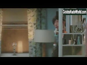 Gaby Hoffmann Hairy Pussy , Brunette in Girls (series) (2012) 3