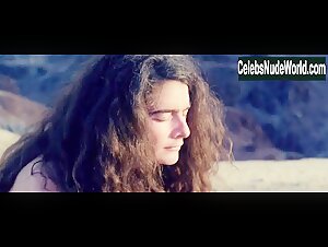 Gaby Hoffmann in Crystal Fairy and the Magical Cactus and 2012 (2013) 12