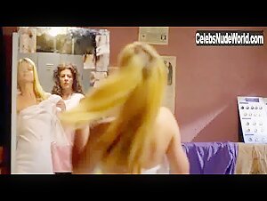 Gabriella Vergani in Jiboia (2011) 3