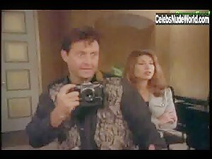 Gabbriella Gillitlie Striptease , Round boobs in Compromising Situations (series) (1994) 2