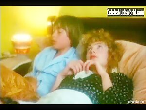 Gaelle Legrand in Tendres cousines (1980) 11