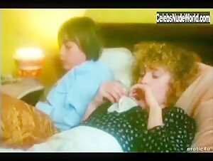 Gaelle Legrand in Tendres cousines (1980) 6