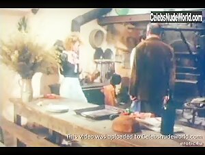 Gaelle Legrand Vintage , Lingerie in Tendres cousines (1980) 14
