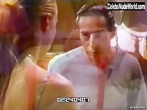 Holly Sampson in Emmanuelle 2000: Being Emmanuelle (2000) 3