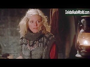 Helen Shaver in The Park Is Mine (1985) 4
