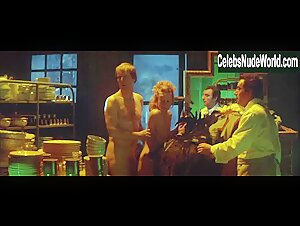 Helen Mirren in Cook, the Thief, His Wife and Her Lover (1989) 11