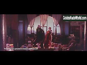 Helen Mirren in Cook, the Thief, His Wife and Her Lover (1989) 20