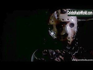 Heidi Kozak in Friday the 13th Part VII: The New Blood (1988) 14