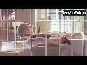 Heather Graham in Killing Me Softly (2002) 19