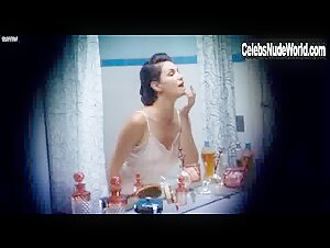 Helena Noguerra in Mumu (2010) 12