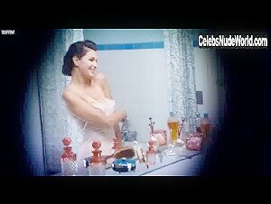 Helena Noguerra in Mumu (2010) 14