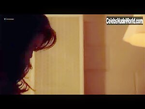 Jasmine Waltz in Poker Run (2009) 2
