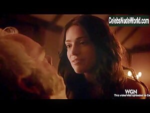 Janet Montgomery in Salem (series) (2014) 17