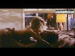 Janet Gunn Kissing , boobs in Night of the Running Man (1995) 19