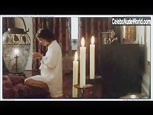 Jane March Gets Undressed , Flasing boobs in Il mercante di pietre (2006) 16