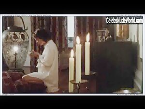 Jane March Gets Undressed , Flasing boobs in Il mercante di pietre (2006) 17