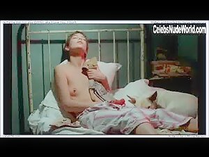 Jane Birkin boobs , Nipple in Je t'aime moi non plus (1976)